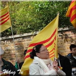 2385 2 ThangTuVanHa