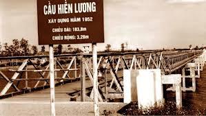 2676 2 DuaEmVeQueHuongNgoMinhHang