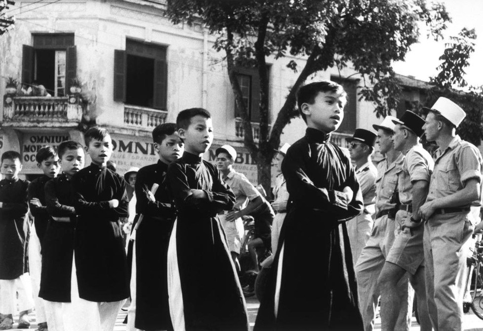 2747 2 VanHoaKhoanhTayNCali ST