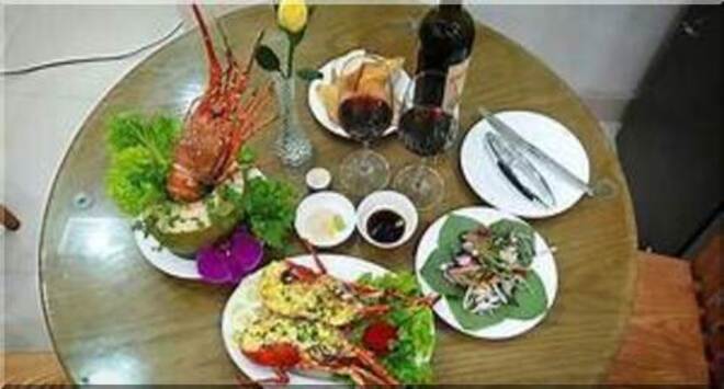 3988 3 BenTrongCuaSatLTHN