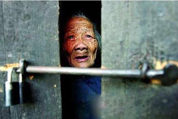 4105 1 Cong Cha NghiaMeHuynhQBinh