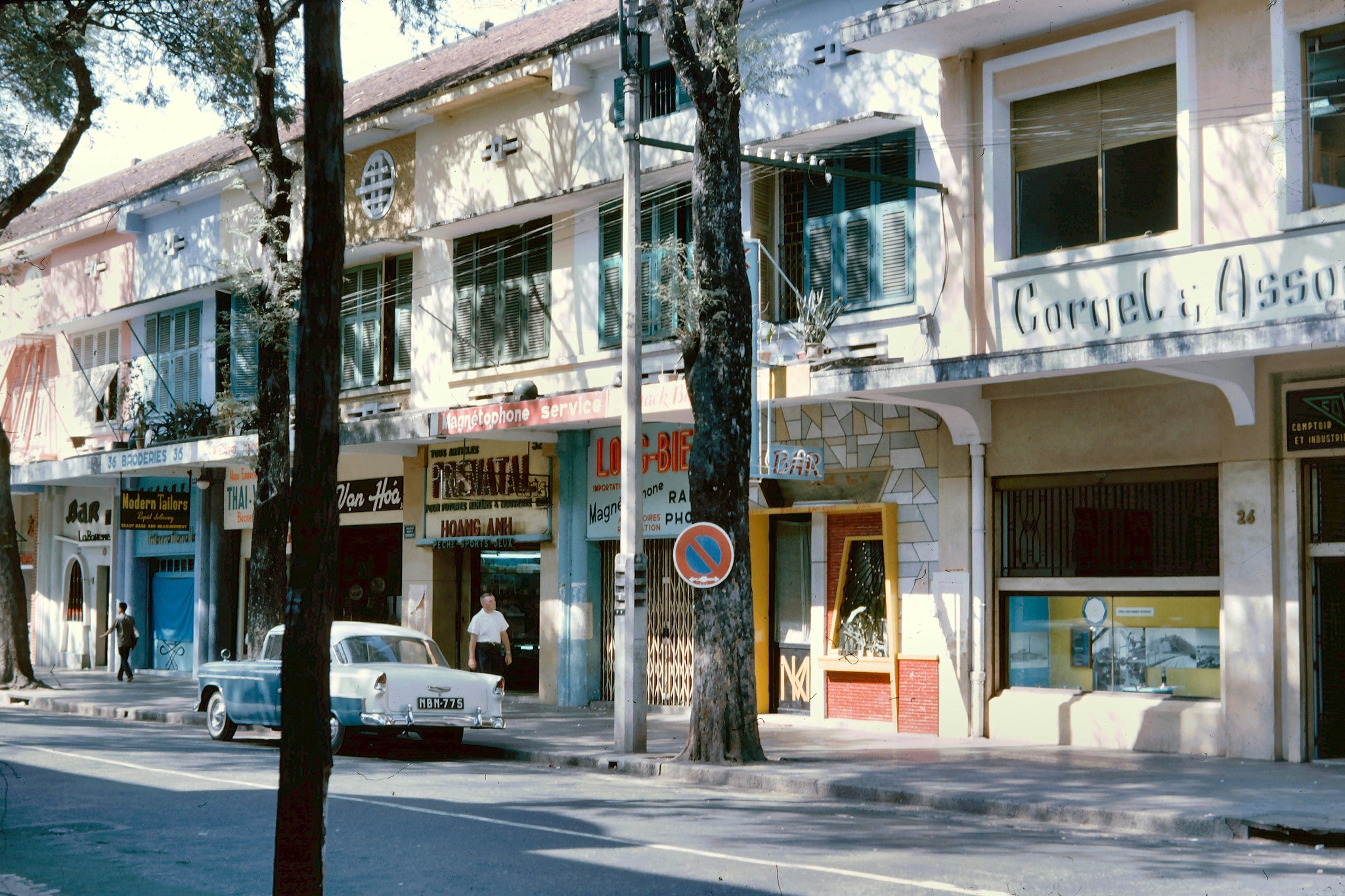 4855 4 SaigonPhan1
