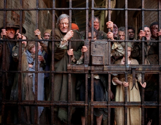 4906 1 1CauHoiLyThuNgDoanDon