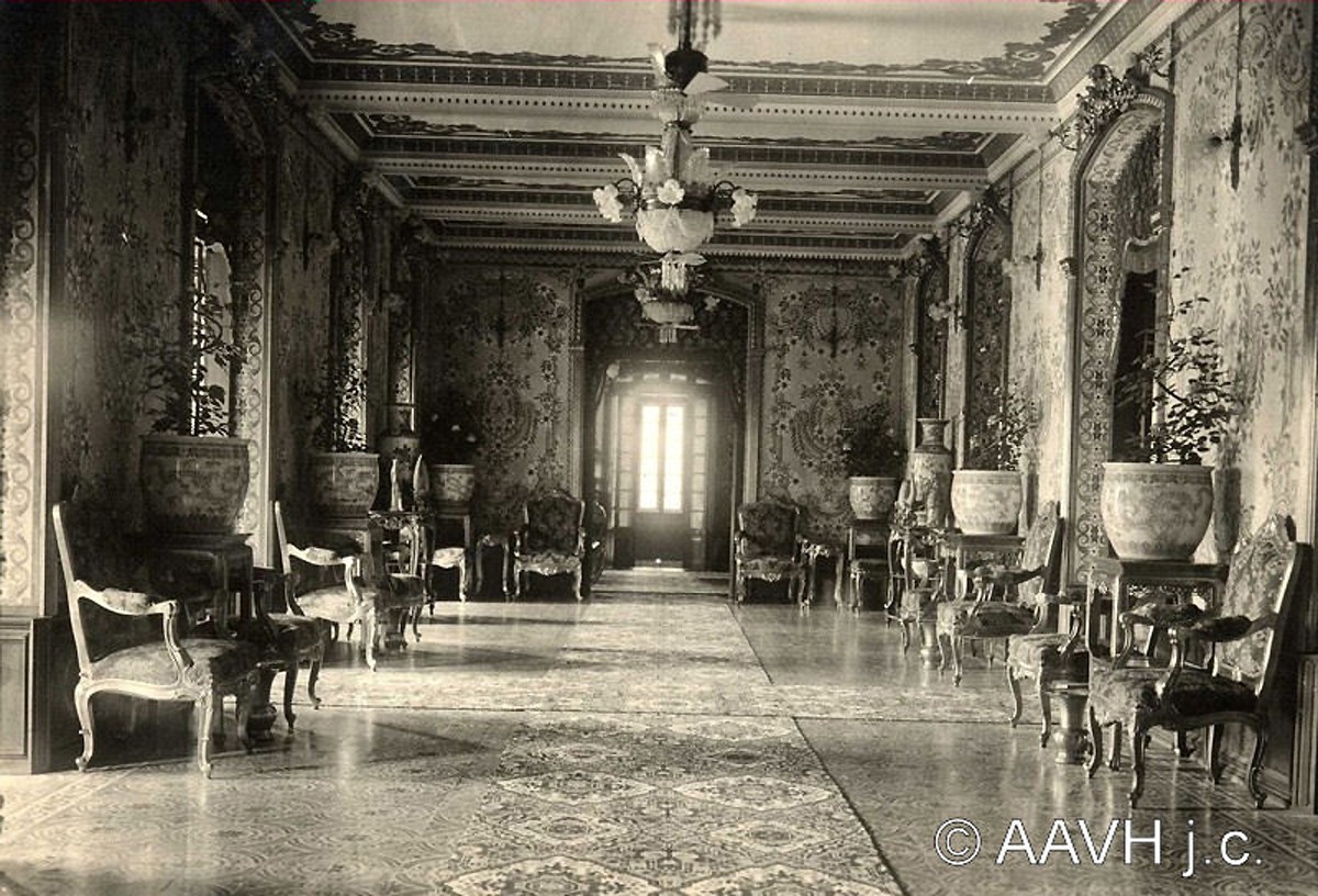 5004 4 HinhLSHueDHST