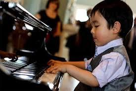 5501 4YearOldPiano